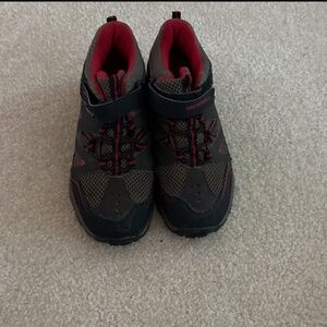 Boys Merrell hiking boots size 2M